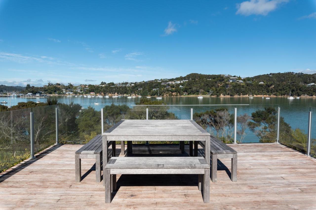 The Tide Watcher - Okiato Holiday Home Opua Esterno foto