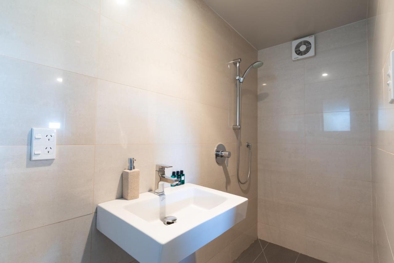 The Tide Watcher - Okiato Holiday Home Opua Esterno foto
